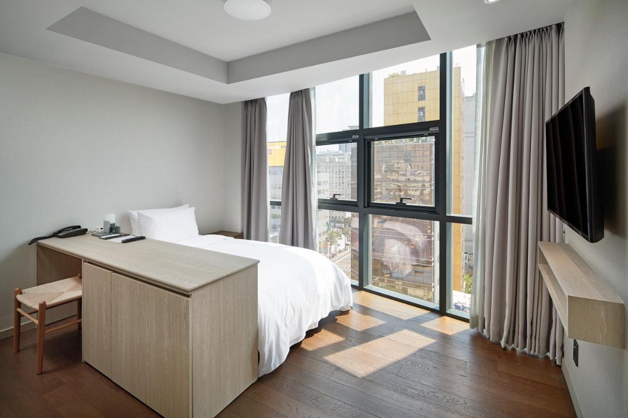 Dears Myeongdong Hotel Seoul Bagian luar foto